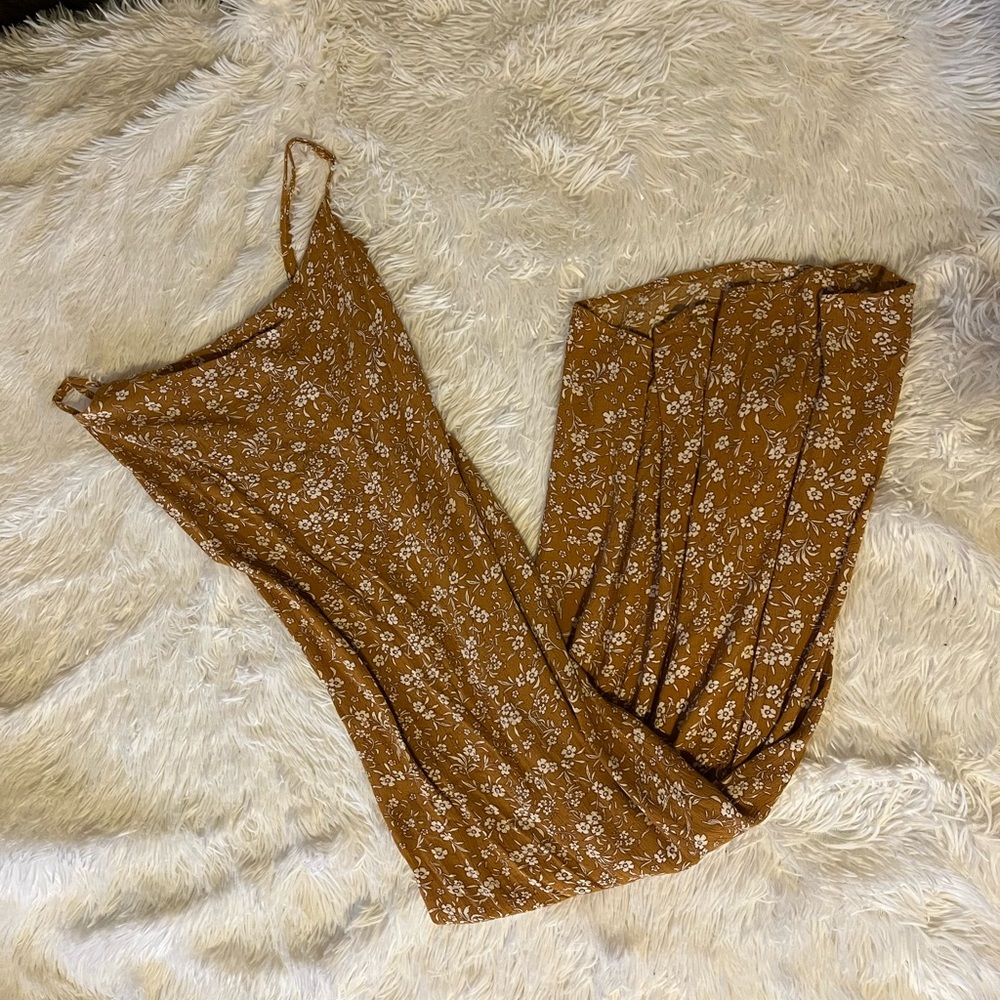 Lulu’s floral maxi dress